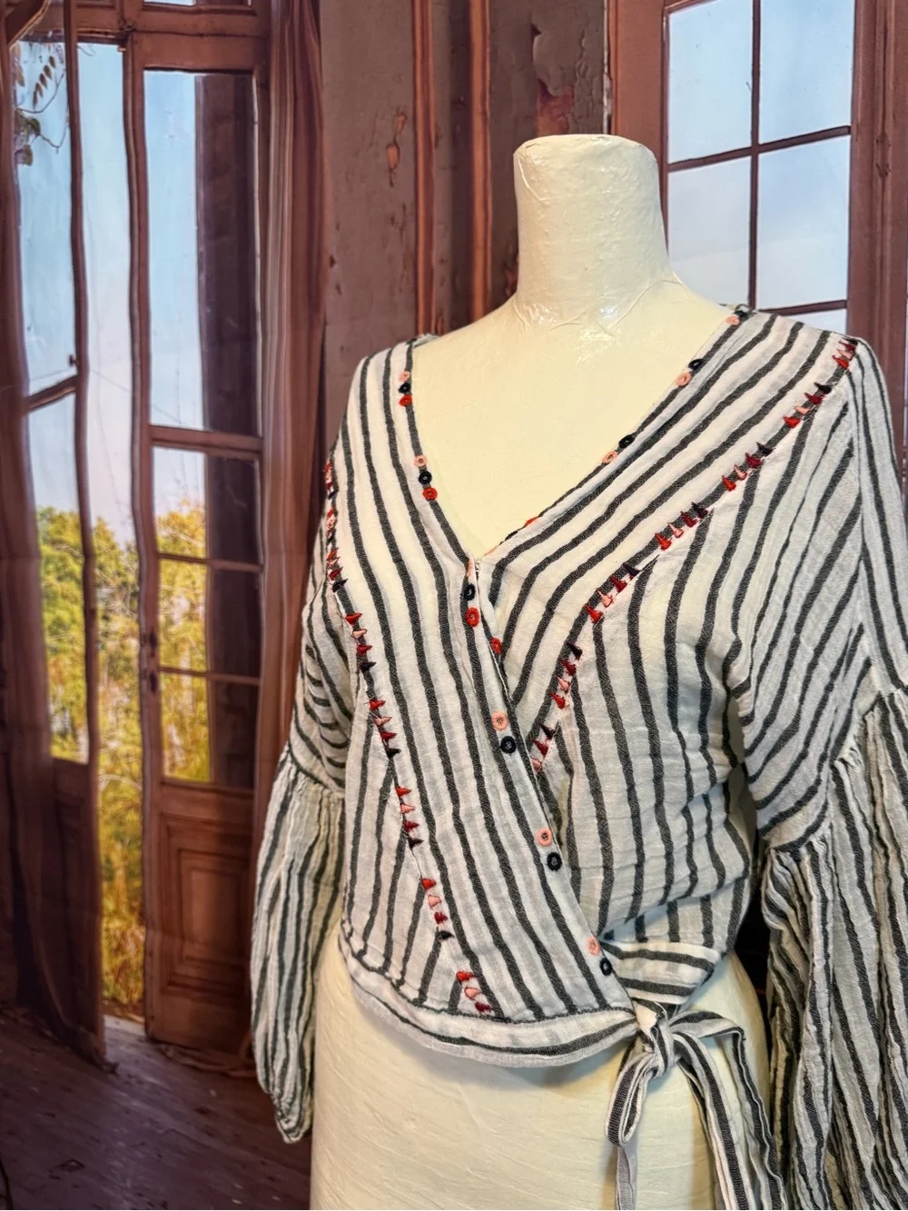 Altard State striped wrap